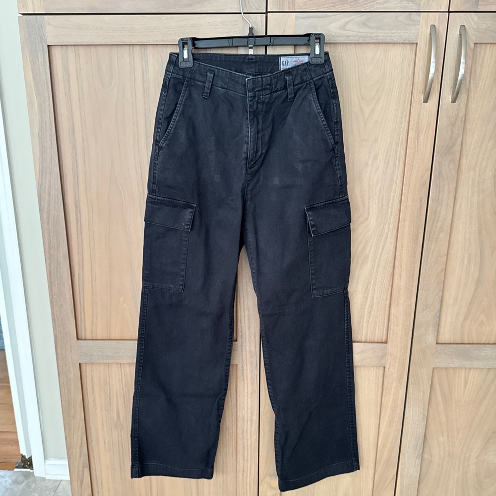 GAP Black Cargo Pants Straight Leg